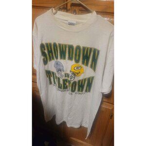 Vintage Mens Size Extra Large (XL) Green Bay Packers Football Titletown Shirt